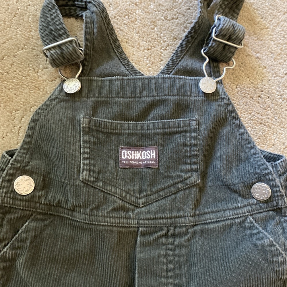 VINTAGE OSHKOSH TODDLER OLIVE GREEN CORDUROY OVERALLS BIB POCKET SIZE 18 MTHS - Picture 7 of 16